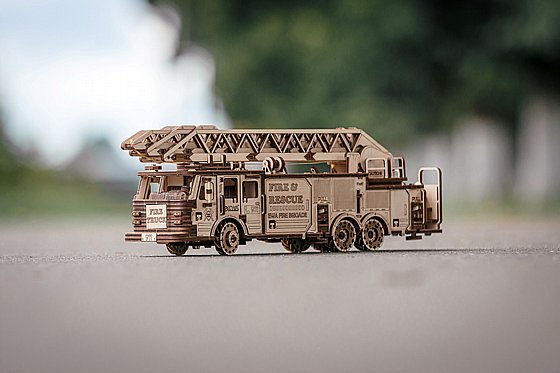���� ��� ���� ���� ��� EWA Eco-Wood-Art Fire Truck
