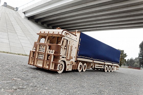���� ��� ���� ���� ��� EWA Eco-Wood-Art TRAILER FOR ROAD KING