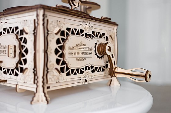 ���� ��� ����� ���� ��� EWA Eco-Wood-Art GRAMOPHONE