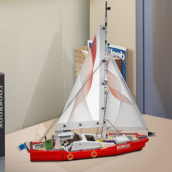 ��� ����� ����� ���� Mould King 10190 Modern Sailboat II