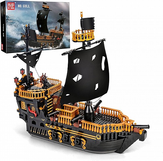 ��� ����� MOULD KING 13083 Pirates Seagull Ship