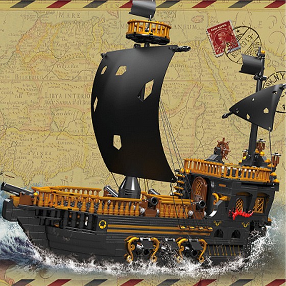 ��� ����� MOULD KING 13083 Pirates Seagull Ship
