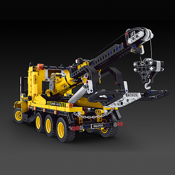 ��� ����� Mould King 17011 Tow Truck