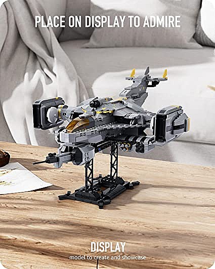 ��� ����� Nifeliz Titan Attack Aircraft